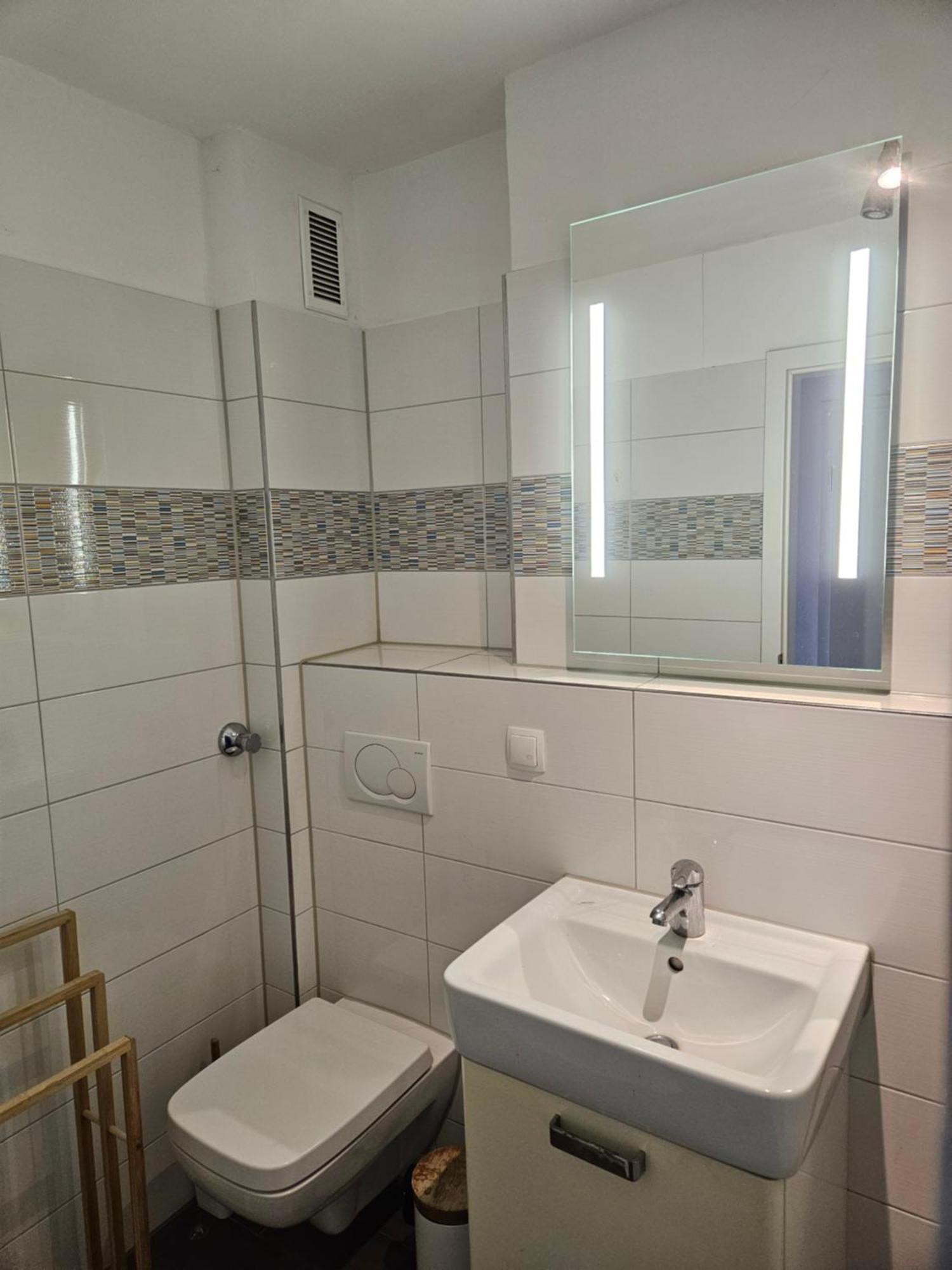 Fully Furnished Apartments Nürnberg Exteriör bild